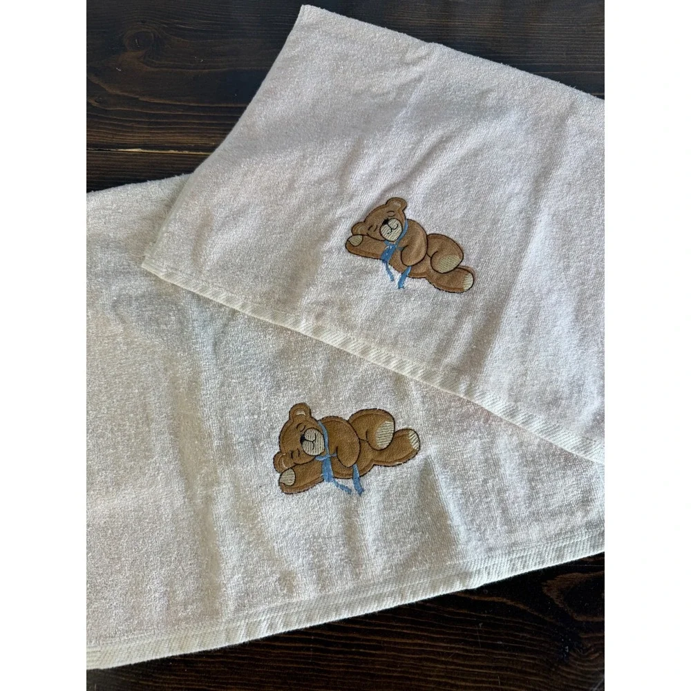 VTG 90s R.A. Briggs Embroidered Teddy Bear Tan Cotton‎ HandTowels - Set of 2
